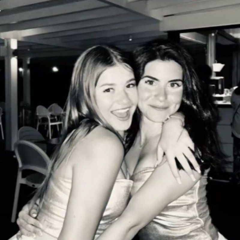 aleyna (@aleynamovezz39) | Snapchat Stories, Spotlight & Lenses