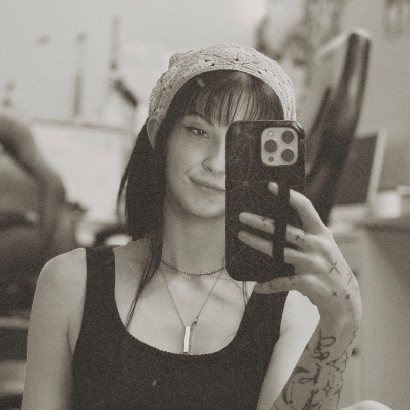 allie (@allieleannee) | Snapchat Stories, Spotlight & Lenses