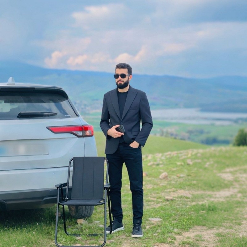 Alyas a salih (alyas4040) Snapchat Stories, Spotlight & Lenses