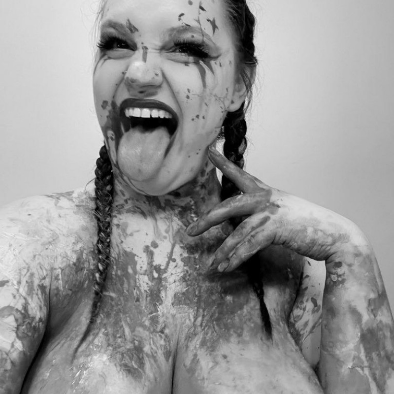 Alyssa Carter (@alyssacartervip) Snapchat Stories, Spotlight & Lenses