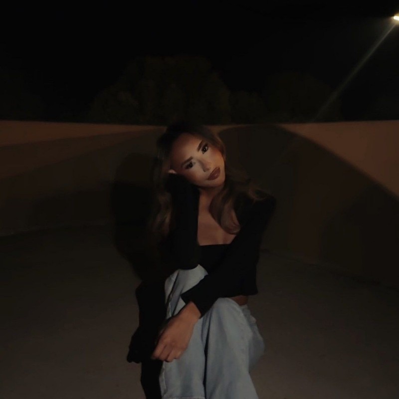 alyssa-cordeliah-alyssacordelia-snapchat-stories-spotlight-lenses