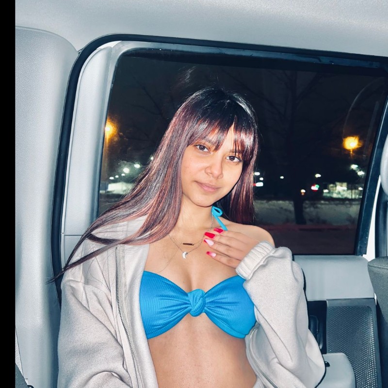 Amreen Api Amreen Khangura 🍷 (@amrin5993) | Snapchat Stories, Spotlight & Lenses