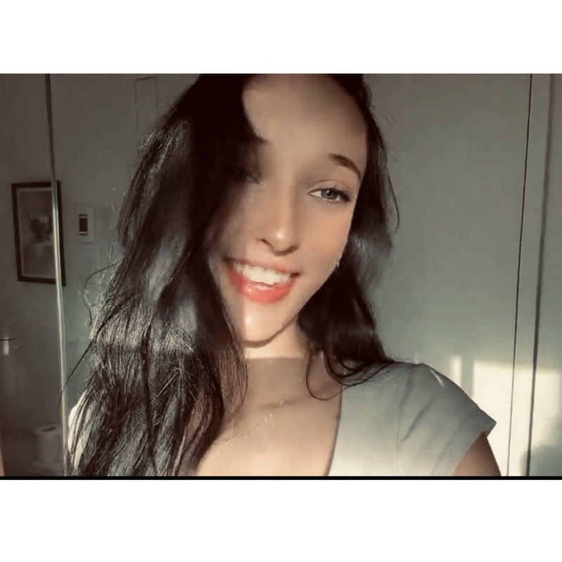 Caron🤪 (@amy_caron25) | Snapchat Stories, Spotlight & Lenses