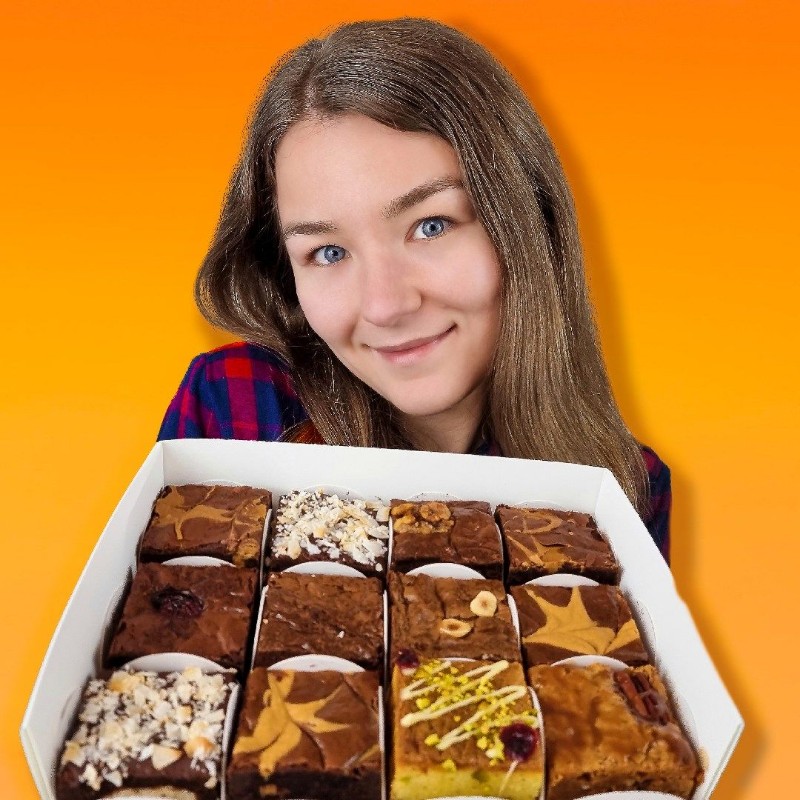 Andrada Rax (@andradarax) | Snapchat Stories, Spotlight & Lenses