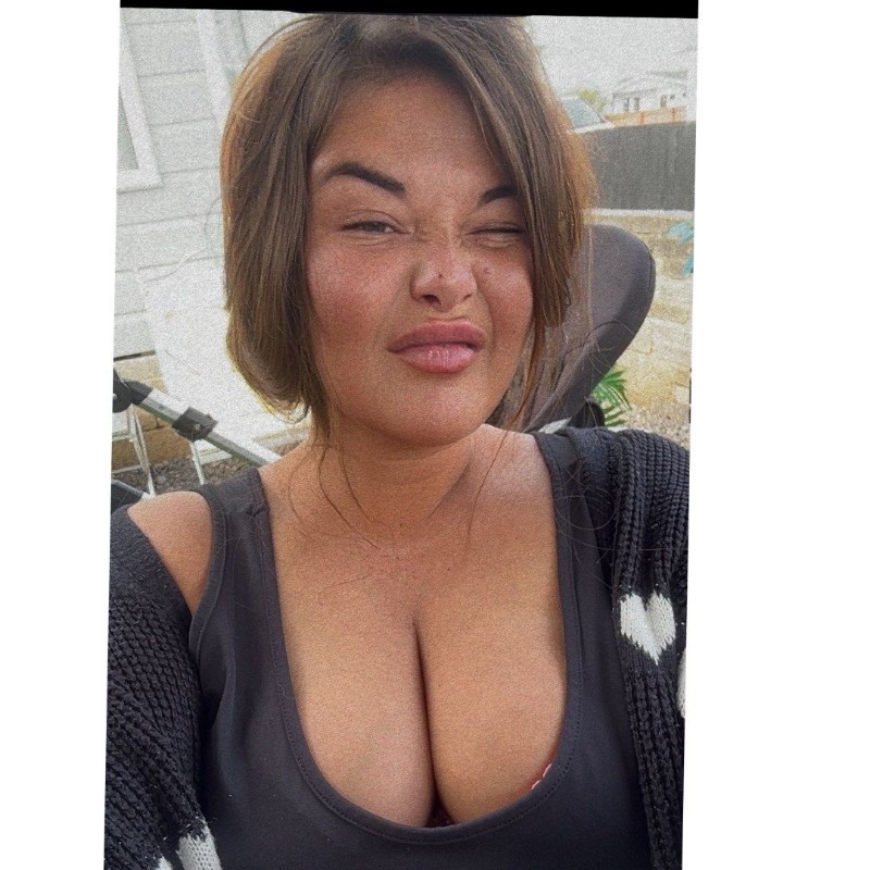 Anna Smith ( anna_smith1907) Snapchat Stories, Spotlight & Lenses