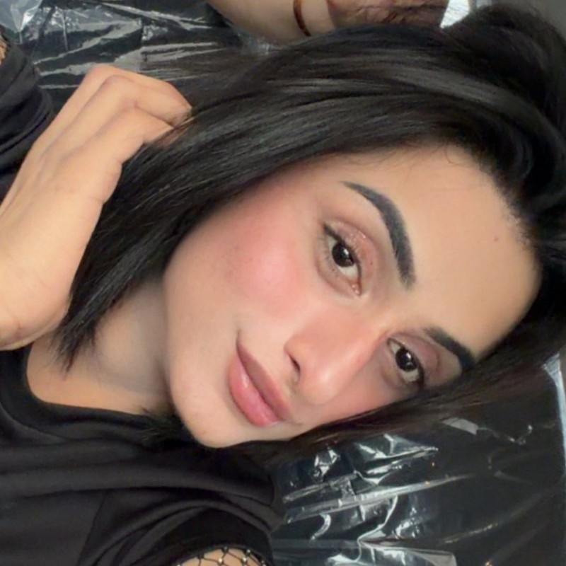 Anum MIRZA~_* (@anummirza011) | Snapchat Stories, Spotlight & Lenses