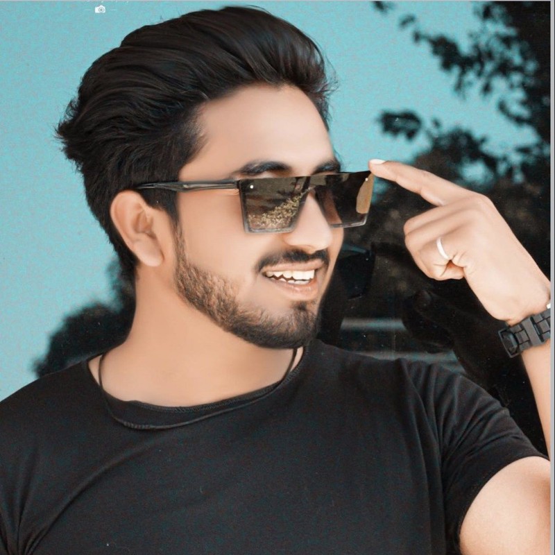 Api Arish Mr Arish (@arish8917) | Snapchat Stories, Spotlight & Lenses