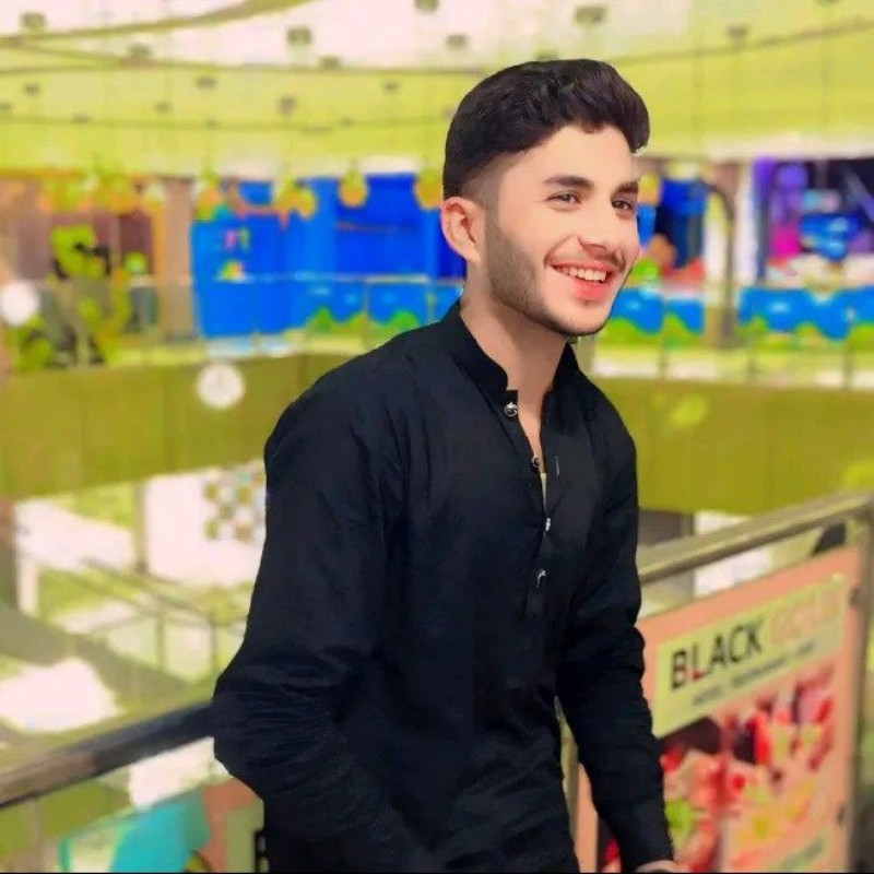 Ali Atock Attock Aly Attock Aly (@attockalyattock) | Snapchat Stories, Spotlight ...