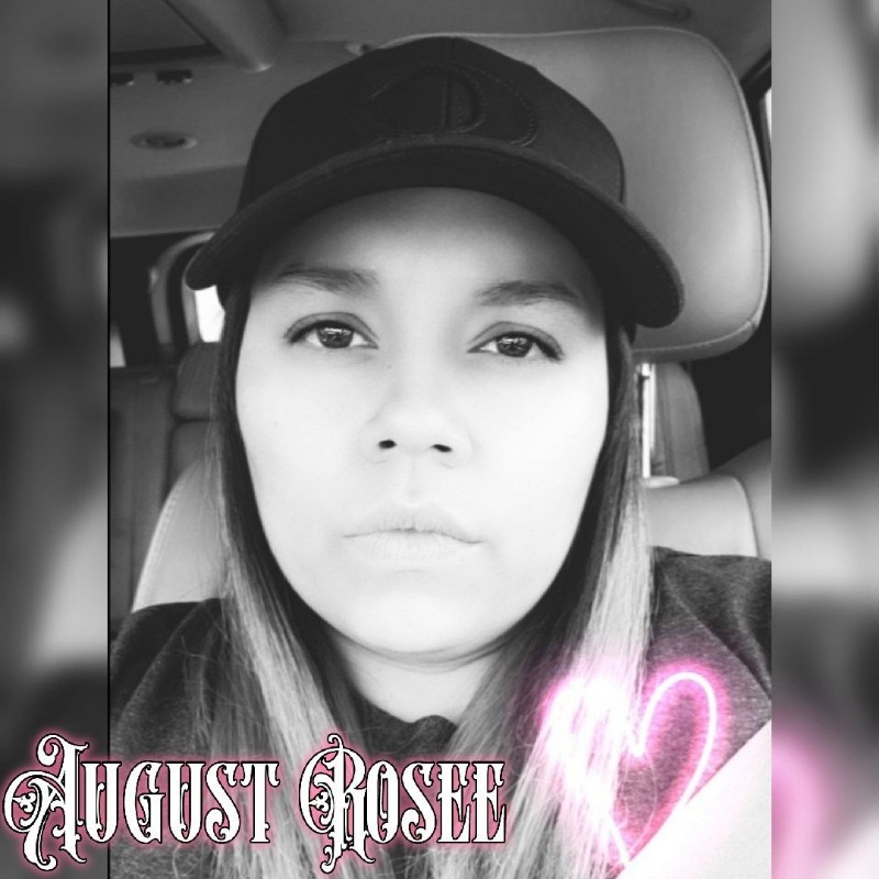 Snapchat August August Rosee (@augustrosee) | Snapchat-Stories, Spotlight och linser