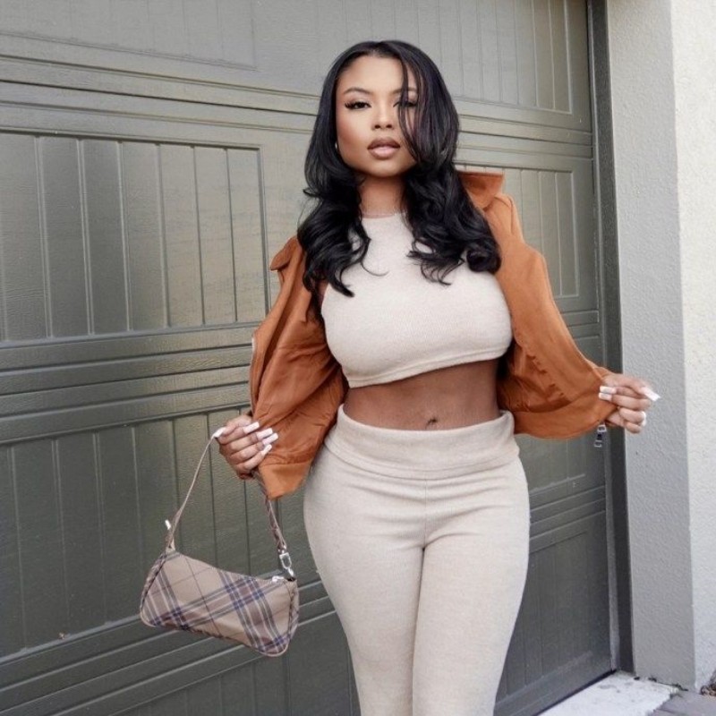 Nelysa Carty (@baabynely) | Snapchat Stories, Spotlight & Lenses