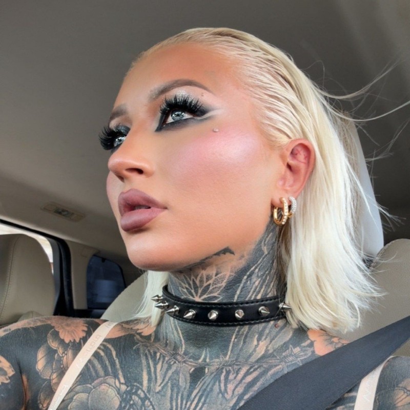 badxlucy-badxlucy-snapchat-stories-spotlight-lenses