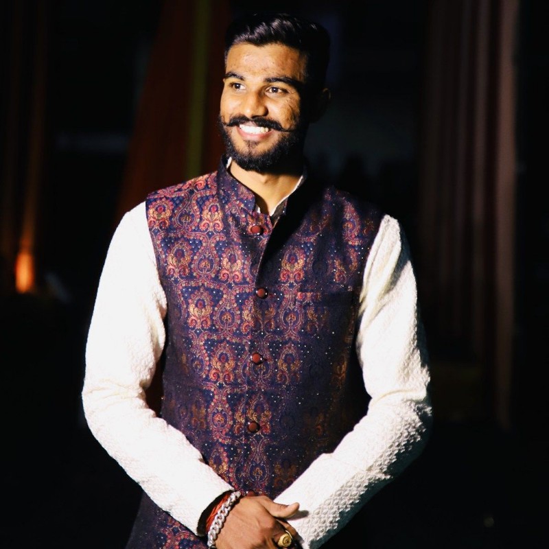 Yuvi Rajput (@bapu1910) | Snapchat Stories, Spotlight & Lenses
