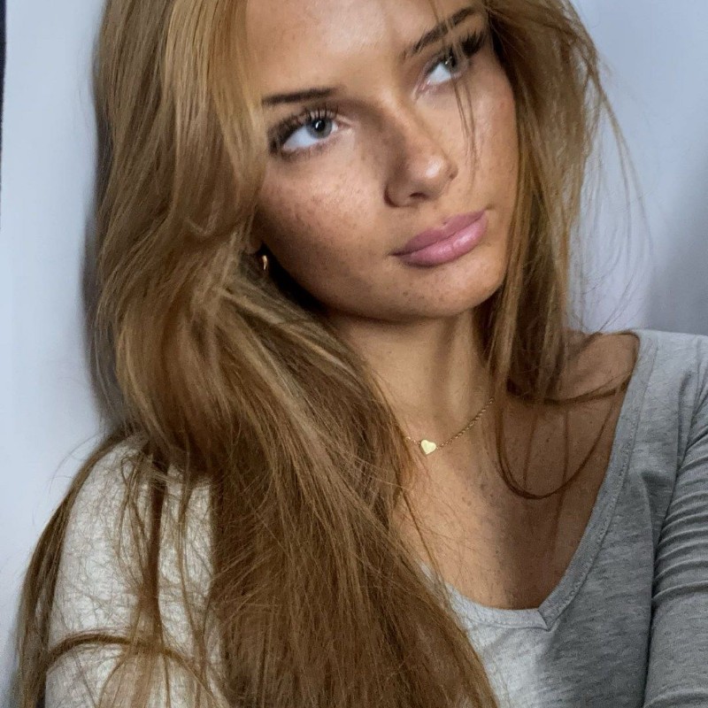 bella anderson (@bellaanderrson) | Snapchat Stories, Spotlight & Lenses