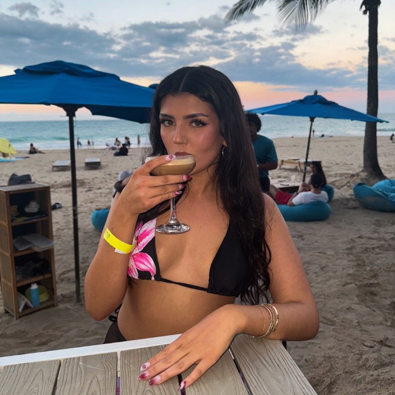 Zoey Blu (blu_zoey) Snapchat Stories, Spotlight & Lenses