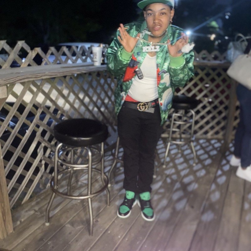 Boutit Miller (@boutitmiller) | Snapchat Stories, Spotlight & Lenses
