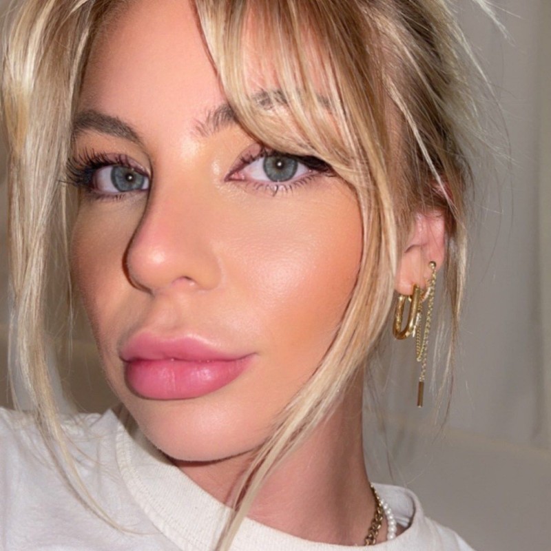 Brittanie Nash (@brittanie-nash) Snapchat Stories, Spotlight & Lenses