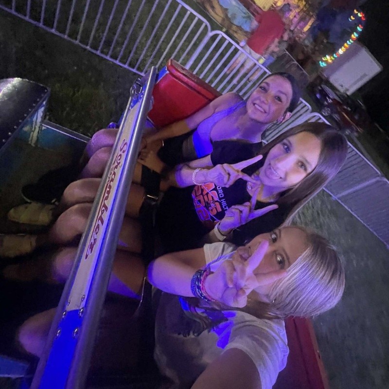 brylee ( brylee_connor) Snapchat Stories, Spotlight & Lenses