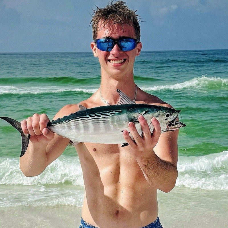 Caden Davis (@c_dave28) Snapchat Stories, Spotlight & Lenses