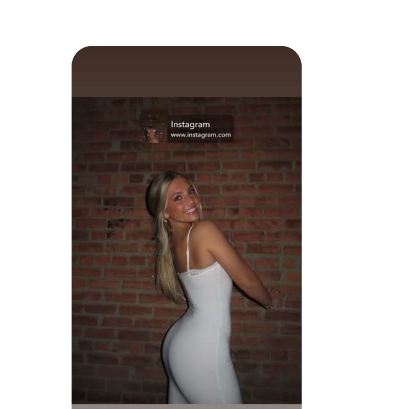 Chloe Dinello (@cdinello6) Snapchat Stories, Spotlight & Lenses