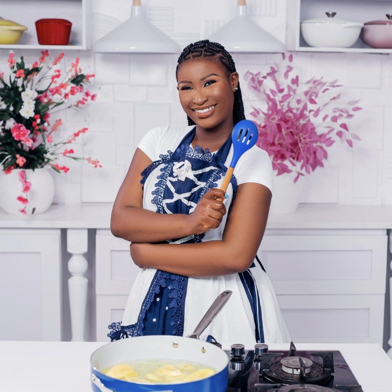 Chef Temmie (@chef.temmie) | Snapchat Stories, Spotlight & Lenses