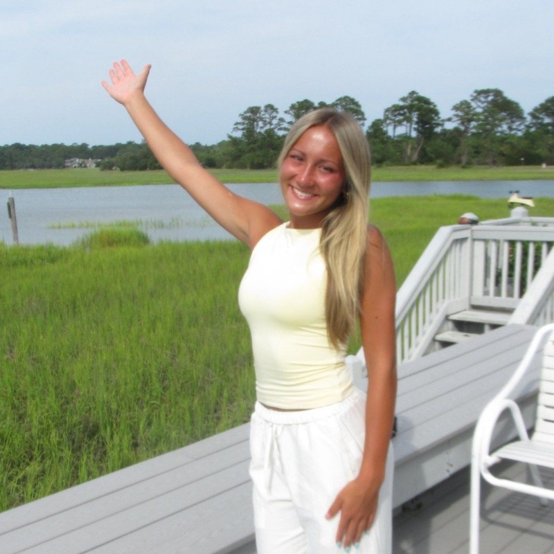 Carla Rohrs Clara Rohrs (@clara_rohrs) | Snapchat Stories, Spotlight & Lenses