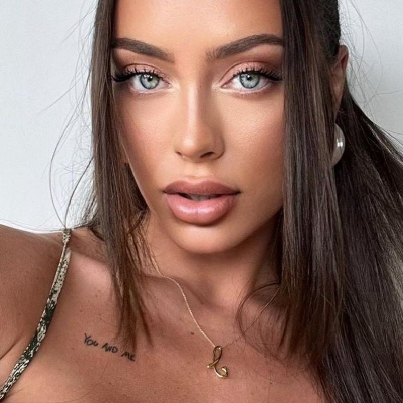 Cora Maay (@coramaayxo) | Snapchat Stories, Spotlight & Lenses