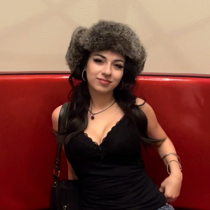 Dani (@danidamicoo) | Snapchat Stories, Spotlight & Lenses