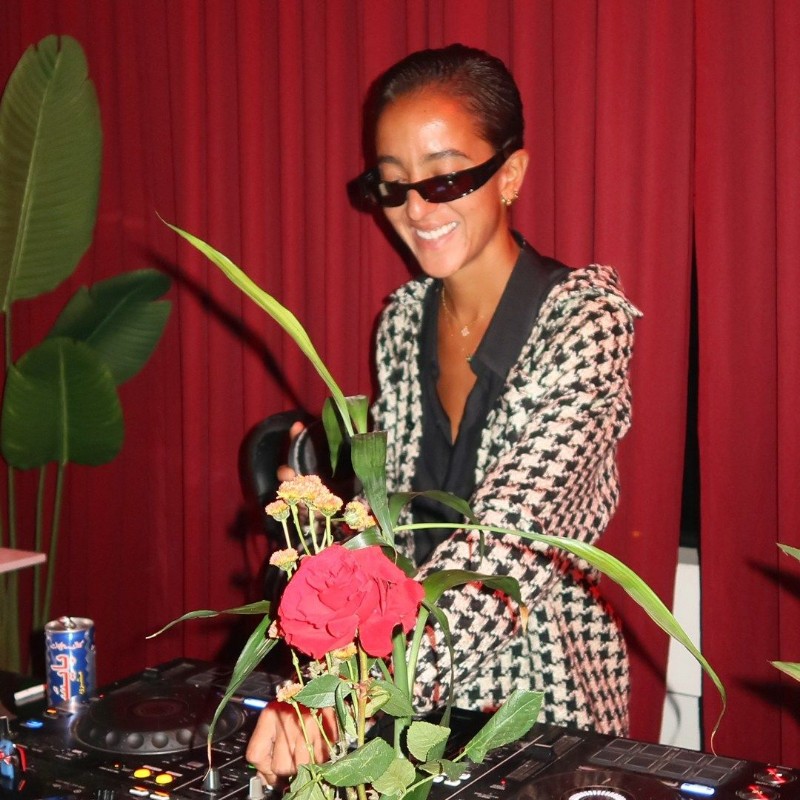 Dj Leen (@dj.leen) | Snapchat Stories, Spotlight & Lenses