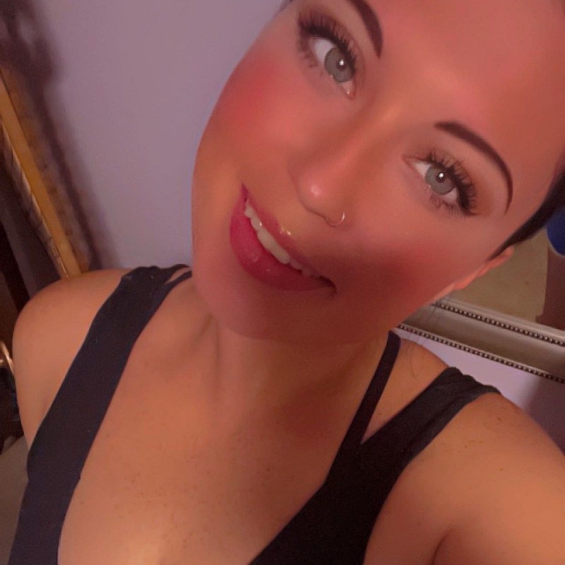 Snapchat Bops Britt๐ถ๐๐ปโ๏ธโฏ๏ธโฎ๏ธ (@doodlebop1295) | Snapchat Stories, Spotlight & Lenses