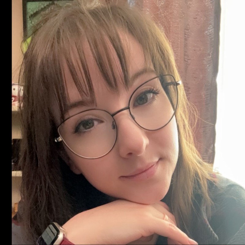 Draskia | Maggie (@draskia) | Snapchat Stories, Spotlight & Lenses