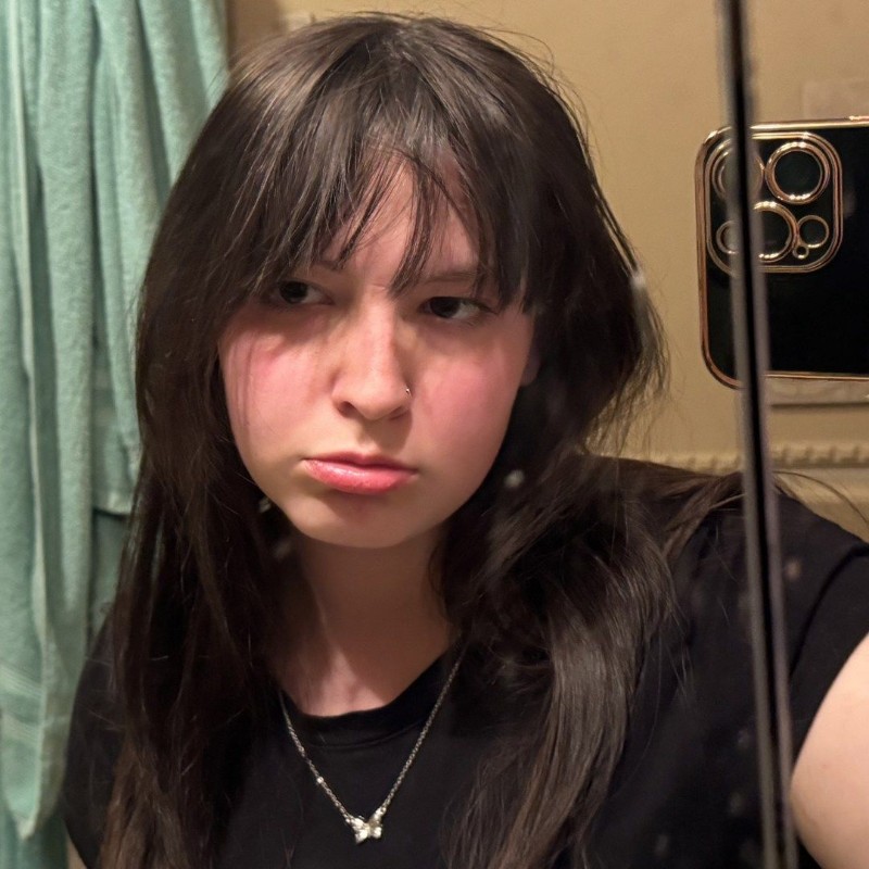 ericka (@e.ricka) | Snapchat Stories, Spotlight & Lenses