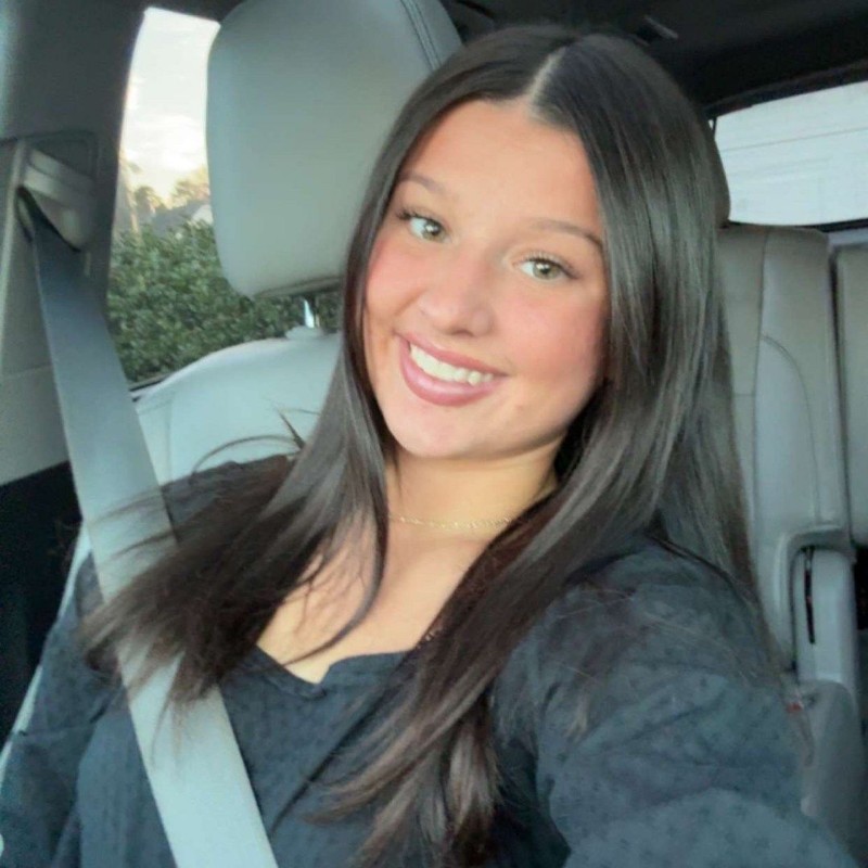 emalie (@emalie176) | Snapchat Stories, Spotlight & Lenses