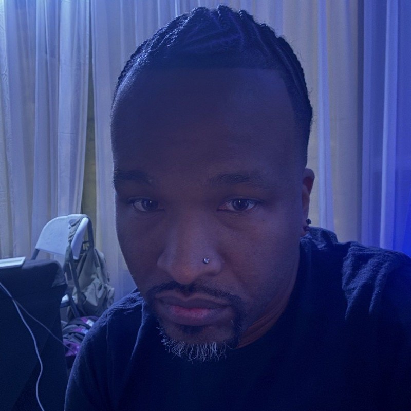 David Maurice (empowerfuel_lmt) Snapchat Stories, Spotlight & Lenses