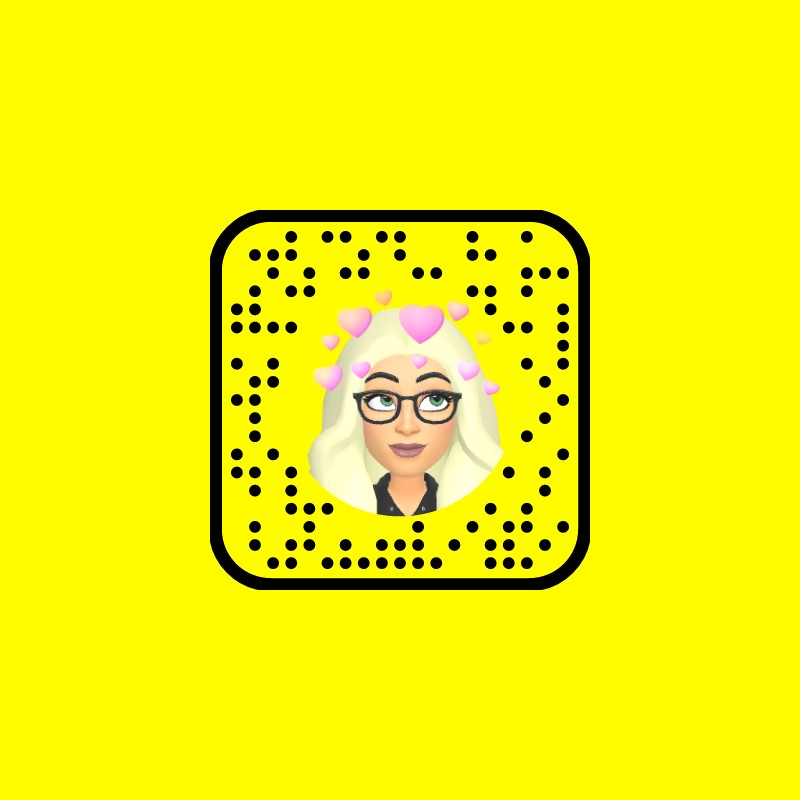 Erikka Devine (@erikka.devine) | Snapchat Stories, Spotlight & Lenses