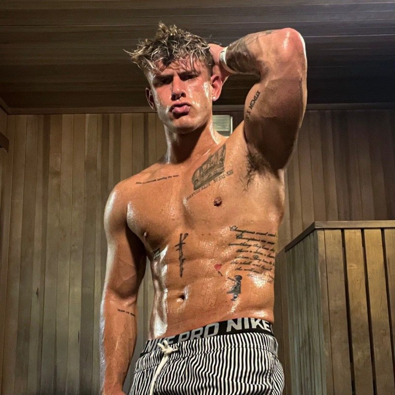 esteban.https (@estebanhttps) Snapchat Stories, Spotlight & Lenses