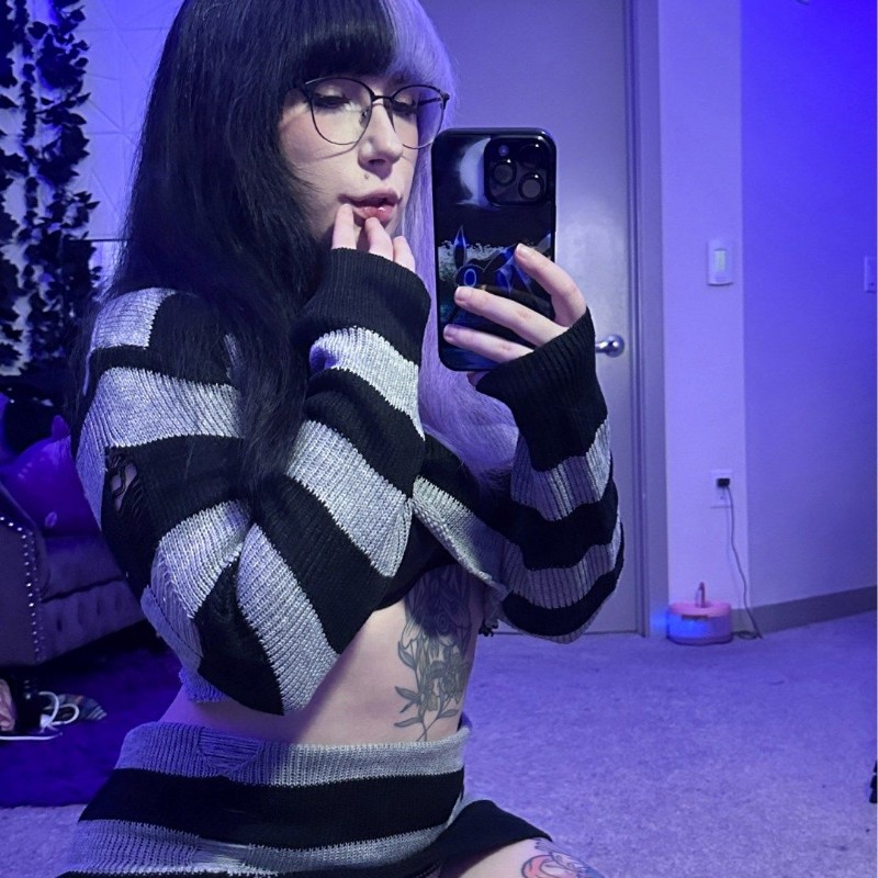 Evie (@evie-mischiev) | Snapchat Stories, Spotlight & Lenses