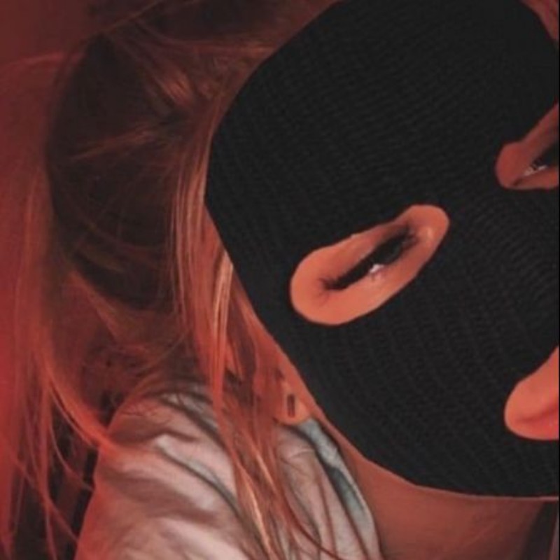 Eva🫀 (@eviebee) | Snapchat Stories, Spotlight & Lenses