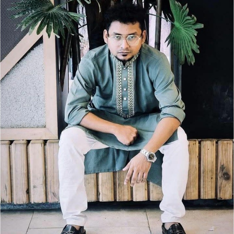 Atif (@fr_atif) | Snapchat Stories, Spotlight & Lenses