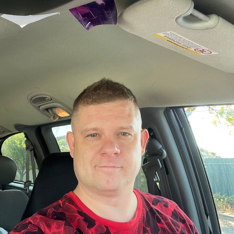 B Real (frostedflake34) Snapchat Stories, Spotlight & Lenses