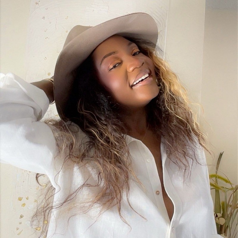Ambe Api Geraldine ambe (@geraldine_ambe) | Snapchat Stories, Spotlight & Lenses