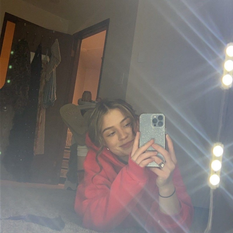 Gracieee (@gracie0509) | Snapchat Stories, Spotlight & Lenses