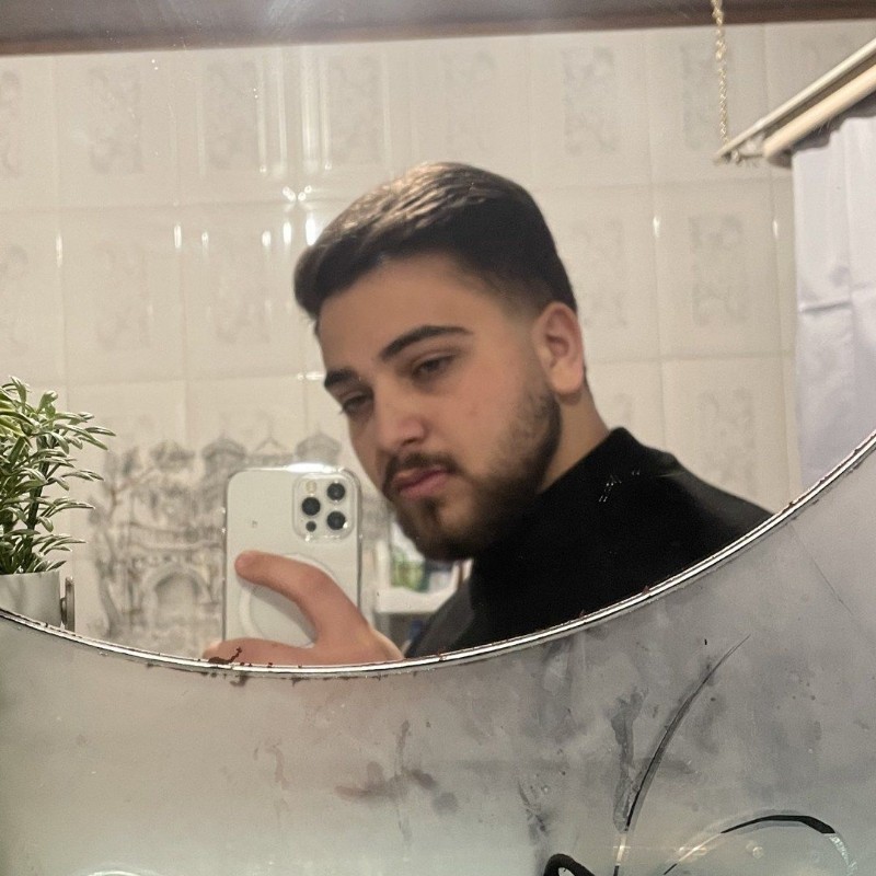 Hadi (@hadiiiixx) | Snapchat Stories, Spotlight & Lenses