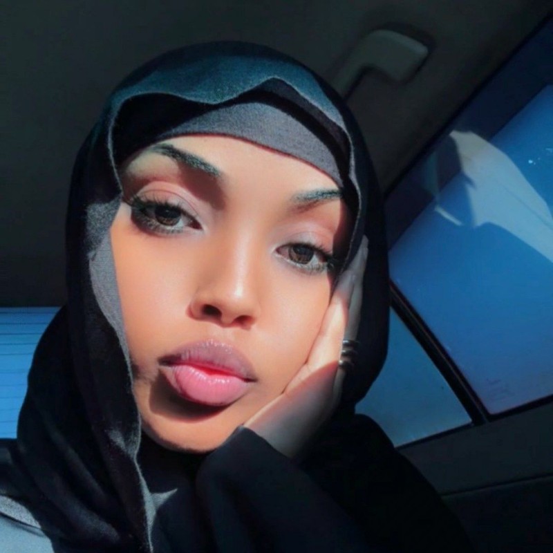 Pilot Hafsa 🇸🇦🇸🇴🇺🇲🇰🇪 ️ (@hafsa-20255555) | Snapchat Stories, Spotlight ...