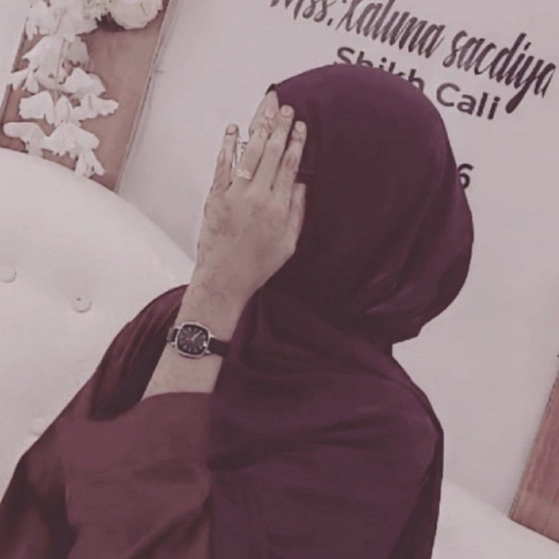 Hafsa Hidig (@hafsahidig) | Snapchat Stories, Spotlight & Lenses