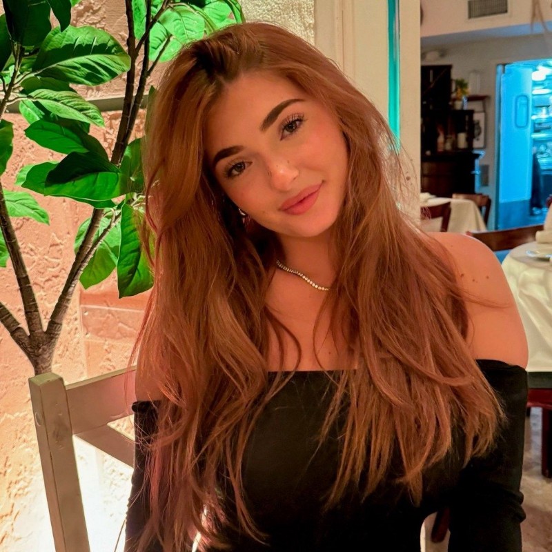 hailey hayes ☀️ (@haileyxhayes) | Snapchat Stories, Spotlight & Lenses