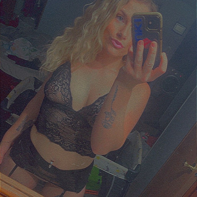 Haleyyyy Ann (@haleyann1229) Snapchat Stories, Spotlight & Lenses