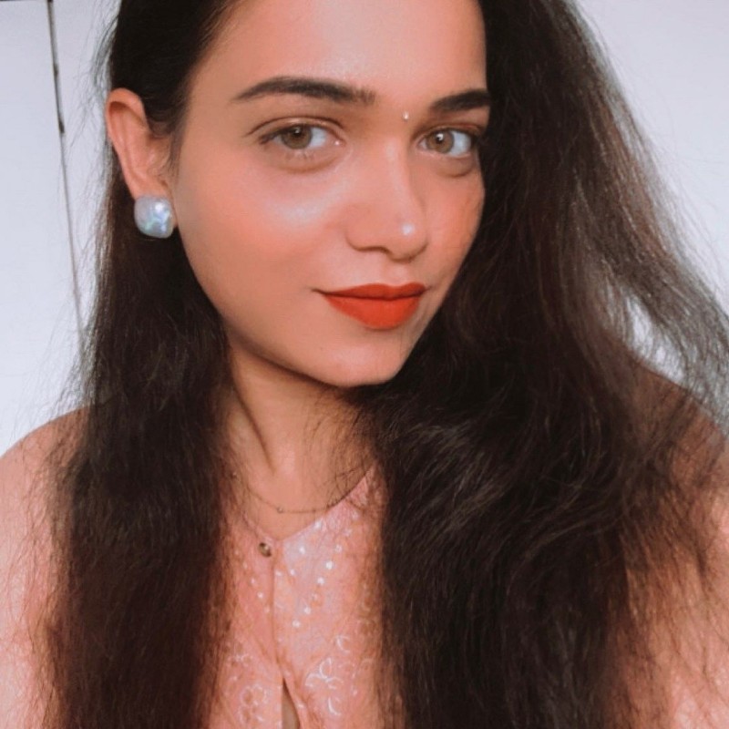 Prof.Heena Ratnakar (@hennaratnakar) | Snapchat Stories, Spotlight & Lenses