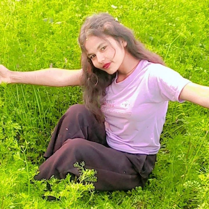 Hina (@hina2026435) | Snapchat Stories, Spotlight & Lenses