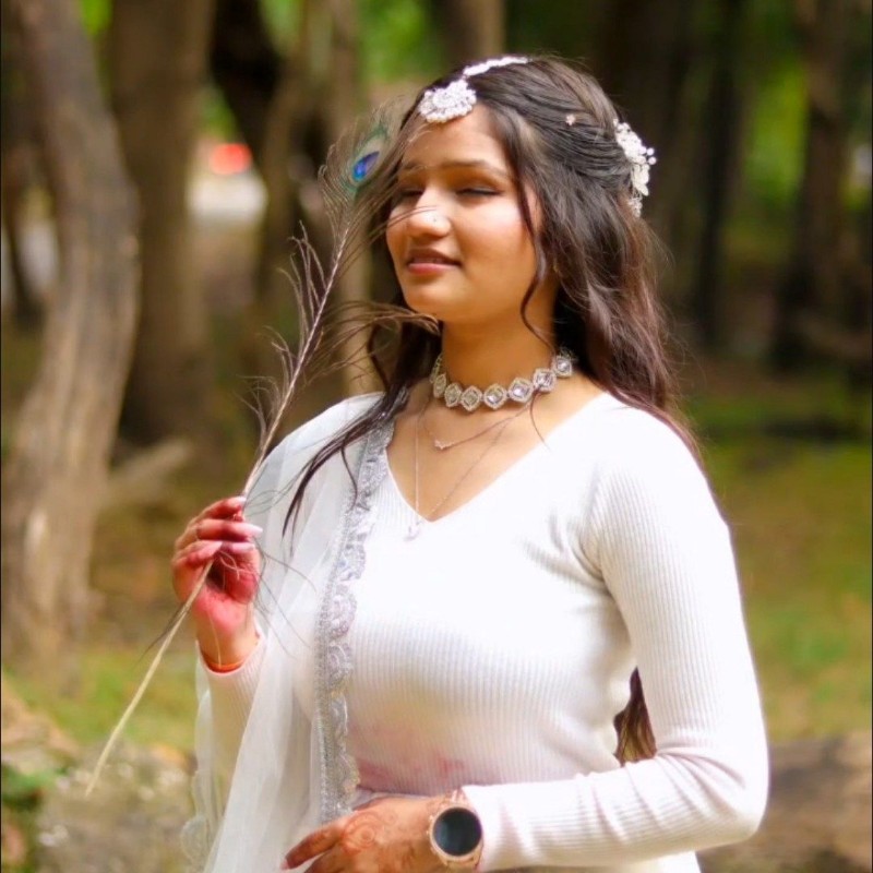👑Hina Queen 💕 (@hina_gautam2491) | Snapchat Stories, Spotlight & Lenses
