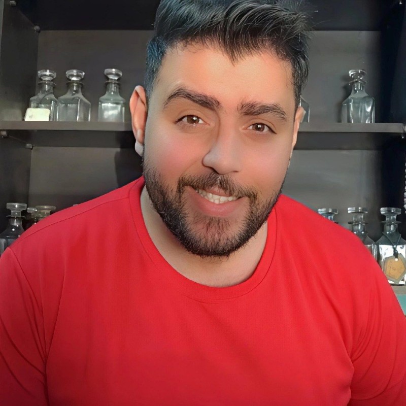 Mohammad Rababah (@hmootarab) | Snapchat Stories, Spotlight & Lenses